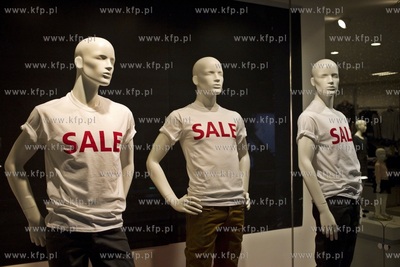 Centrum handlowe Manhattan. Wyprzedaże.
29.12.2015
fot....