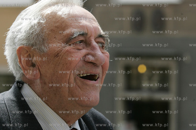 Komitet Obchodow 25-lecia Solidarnosci obradowal w...