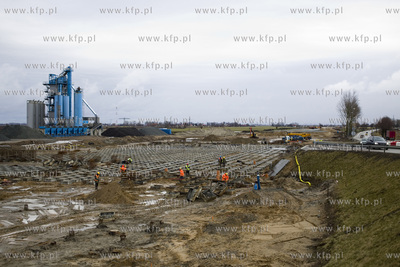 Przebudowa drogi krajowej s7 na odcinku Gdańsk - Kiezmark.
24.02.2017
fot....
