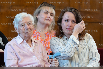 Najlepszy Opiekun / Opiekunka roku 2005 - Nagroda Prezydenta...