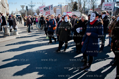Gdynia. Trójmiejska Manifa 2012. Marsz zorganizowany...