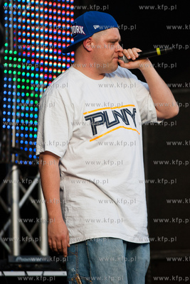 Gdansk. Otwarta dla publicznosci Strefa Kibica na Placu...