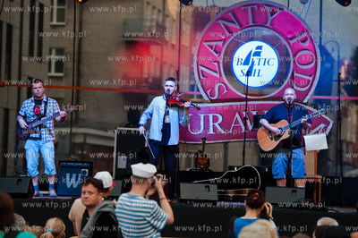 Gdansk. Targ Rybny. Baltic Sail Gdansk 2013. Szantowy...