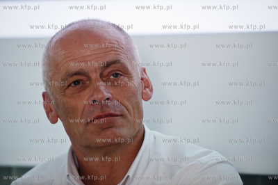 Gdynia. InfoBox. Konferencja prasowa poprzedzajaca...