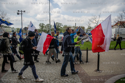 Gdansk. Manifestacja przeciwko podatkowi PIT, zorganizowana...