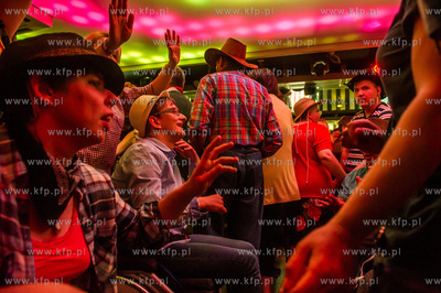 Gdansk. Klub Miasto Anaiolow. Wild West Disco - Impreza...