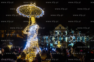 Gdańsk. Park Oliwski. Inauguracja iluminacji świątecznej.
17.12.2016
fot....