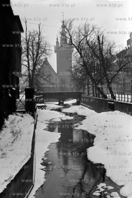 Kanał Raduni na wysokości ulicy Na Piaskach w Gdańsku...