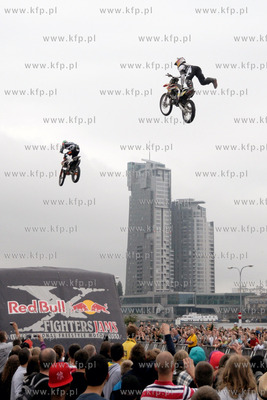 Gdynia, Skwer Kosciuszki. Red Bull X-Fighters Jams....
