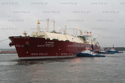 Metanowiec Al Nuaman z katarskim LNG wplynal do Gazoportu...