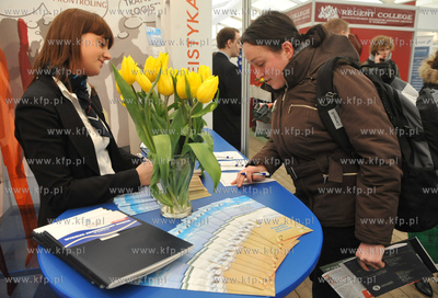 Targi Akademia na Uniwersytecie Gdanskim. Nz. stoisko...