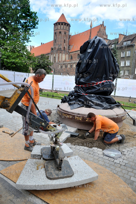 Pomnik Swietopelka II Wielkiego bedzie uroczyscie odsloniety...