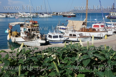 Grecja. Wyspa Agistri, jedna z wysp Sarońskich na...