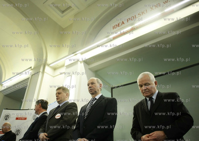 Gdansk. Politechnika Gdanska. Z powodu tragicznej katastrofy...