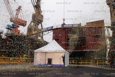 Gdańska Stocznia Remontowa im. J. Piłsudskiego. Wodowanie...