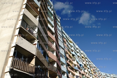 Falowiec w Nowym Porcie, przy ulicy Wyzwolenia. 10.07.2021...