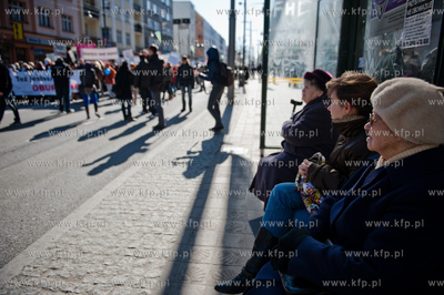 Gdynia. Trójmiejska Manifa 2012. Marsz zorganizowany...