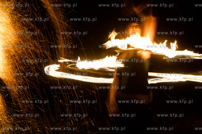 Pruszcz Gdanskich. Pierwsza edycja Festiwalu Swiatla.
Nz...