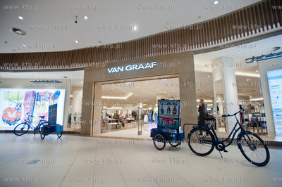 Gdynia. CH Riviera. Otwarcie salonu multibrandu Van...