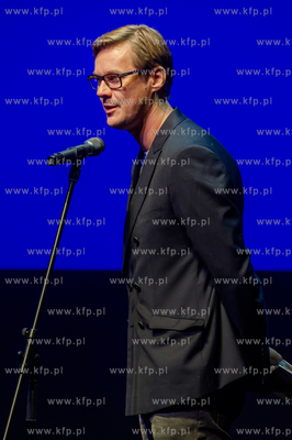 Gdynia. Teatr Muzyczny. Festiwal Filmow w Gdyni. Wprowadzenie...