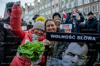 Gdansk. Manifestacja w obronie Wolnych Mediow zorganizowana...