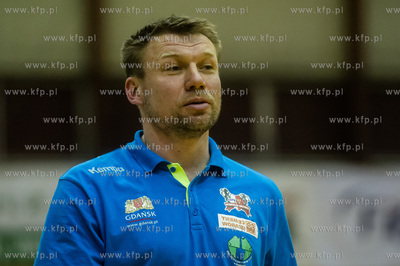 Gdansk. Hala AWFiS. Mecz 20. kolejki pierwszej ligi...