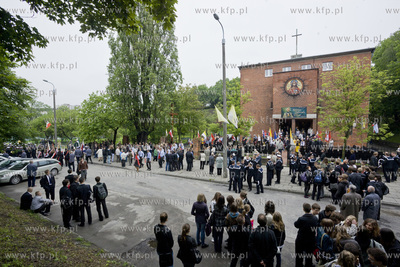 Uroczystosc odsloniecia dwoch tablic pamiatkowych na...