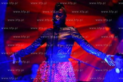 CudaWianki czyli Lato zaczyna sie w Gdyni. Nz. Skye...