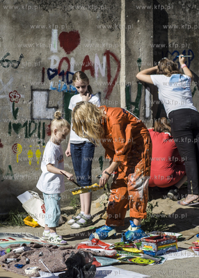 Gdańsk -  ul. Jana z Kolna i ul. Robotniczej. Piknik...