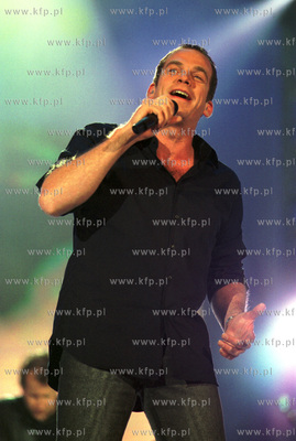 Sopot Festiwal. Garou. 24.08.2002 Fot. Maciej Kosycarz...