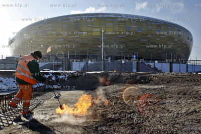 Gdańsk. Początek prac przy budowie tunelu dla pieszych...