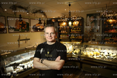 Grzegorz Jankowski, wlasciciel sklepu z serami farmerskimi...