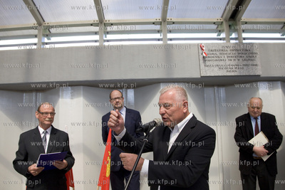 Uroczystość odsłonięcia tablicy pamiątkowej poświęconej...