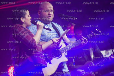 Gdańsk. Sala BHP Stoczni Gdańskiej. Koncert chrześcijańskiego...