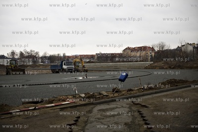 Budowa stadionu lekkoatletycznego przy al. Grunwaldzkiej...
