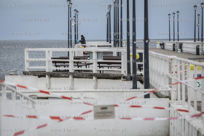 Gdańsk Brzeźno. Zamknięte molo w związku z pandemią...