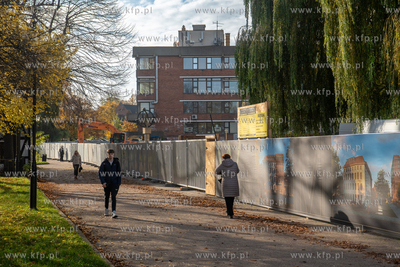 Przy ul. Wodopój w Gdańsku trwają prace przygotowawcze...