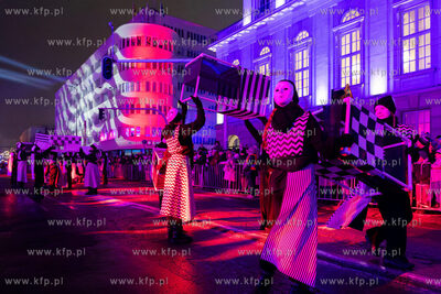 100 - lecie Gdyni. Urodzinowy spektakl uliczny GDYNIA...