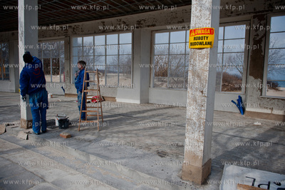 Sopot. Remont generalny arkad przy molo. 
20.03.2012
fot....