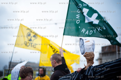 Gdansk. Dzien Gniewu. Manifestacja pod haslem 5 X NIE...
