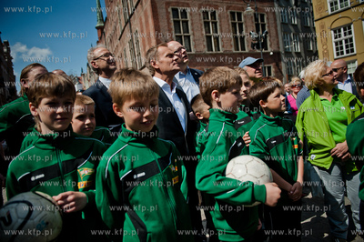 Gdansk. Ulica Dluga. Wizyta Premiera RP Donalda Tuska,...