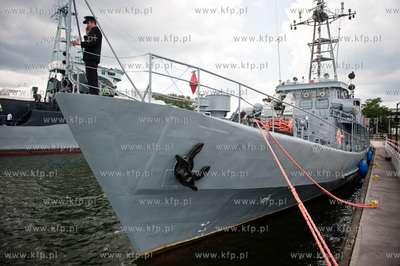 Port w Gdyni. Basen Prezydencki. Z okazji XII Baltyckich...