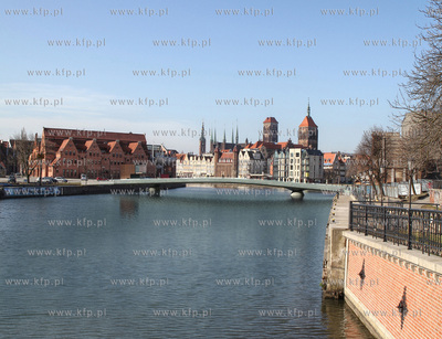 Politechnika Gdanska, Gmach Glowny. Ogloszonie wynikow...