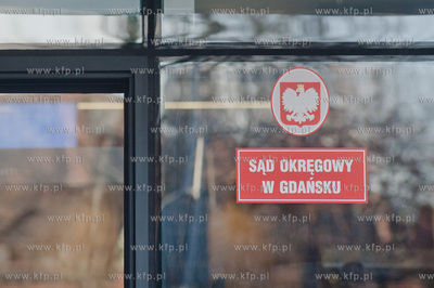 Gdansk. Budynek Sadu Okregowego przy ul. 3 Maja.
03.12.2012
fot....