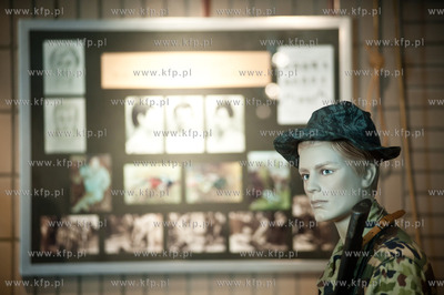 Uniwersytet Gdanski. Wydzial Prawa i Administracji....