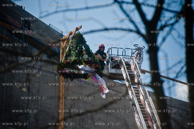 Pozar dachu Teatru Muzycznego w Gdyni . W akacji gasniczej...