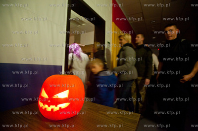 Gdansk. Przygotowane z okazji halloween, nocne zwiedzanie...