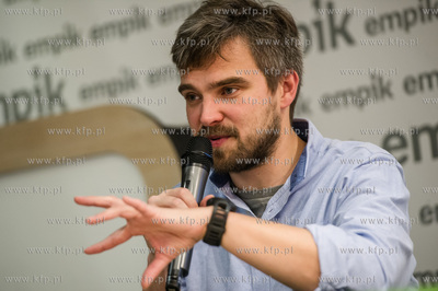 Gdansk. Salon Empik w C.H. Galeria Baltycka. Spotkanie...