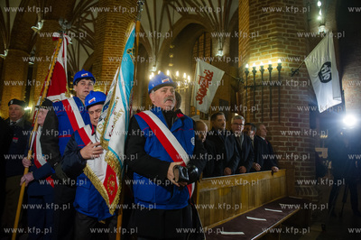 Gdansk. Kosciol sw. Brygidy. Obchody 45. rocznicy Grudnia...