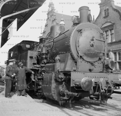 Parowoz lokomotywa na dworcu glownym PKP w Gdansku....